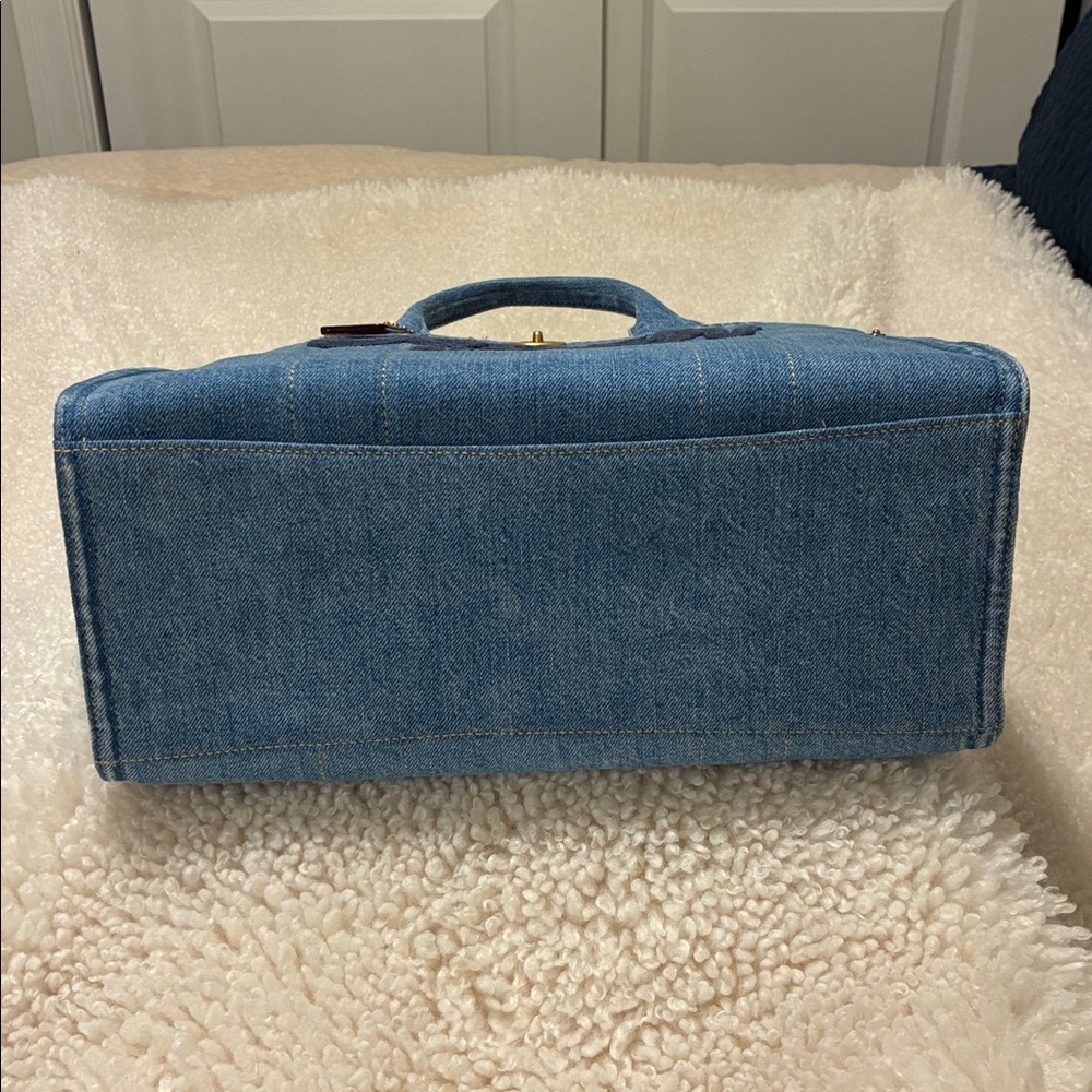 Coach Large Denim Cargo Tote with Removable Navy Strap NWT - Picture 5 of 9